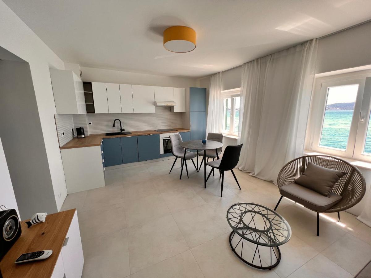 Stella Apartments คาชเตลา ภายนอก รูปภาพ