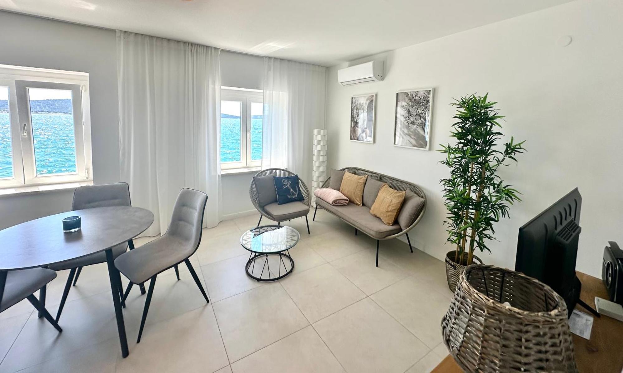 Stella Apartments คาชเตลา ภายนอก รูปภาพ